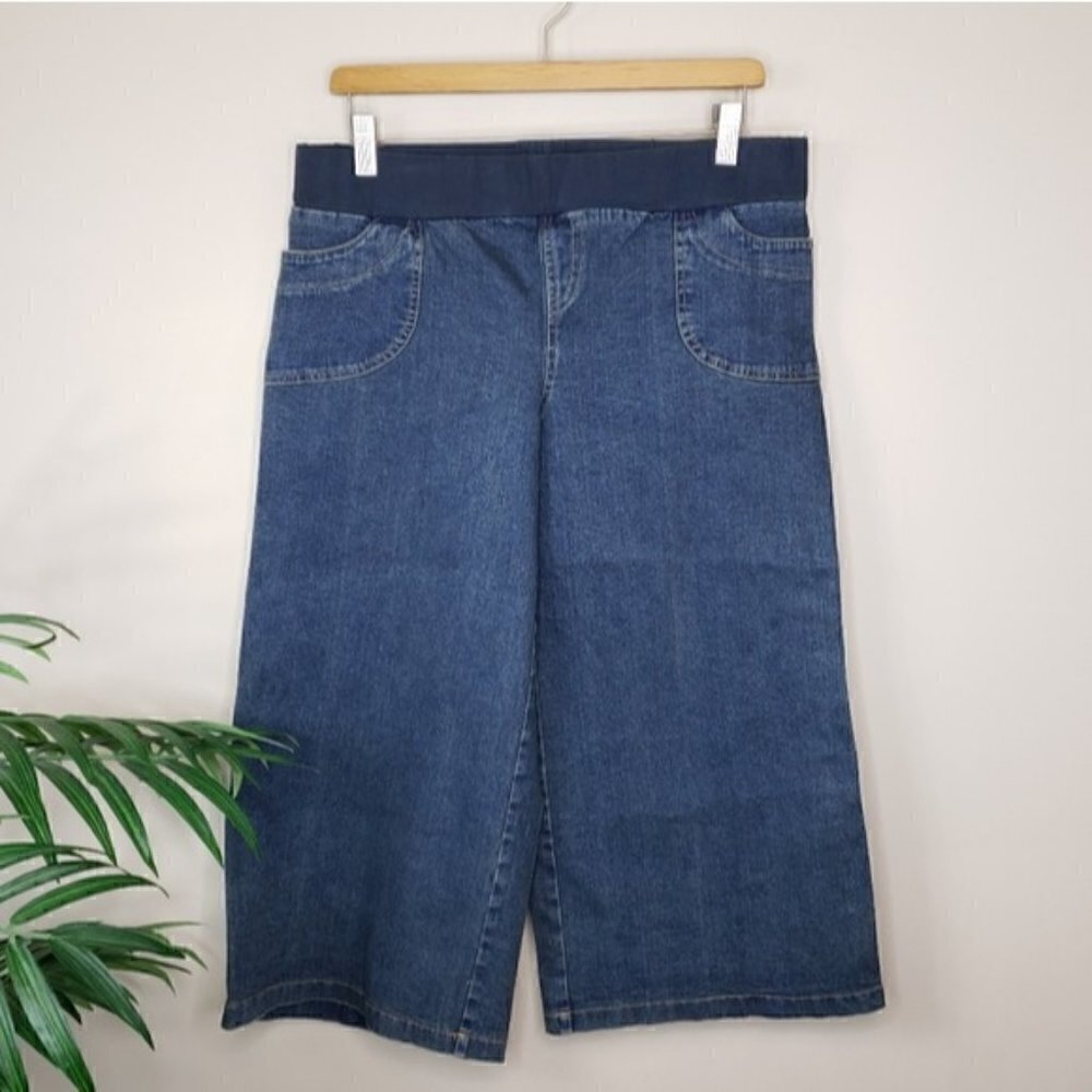NWT TM Style Denim Maternity Gaucho Pants Size Large